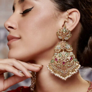 Antique Kundan Stud