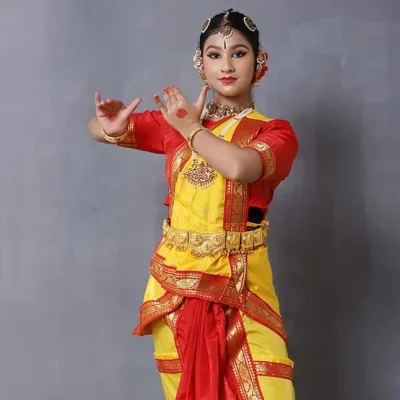 Girls_Bharatanatyam_Stage_Dress4_8_570x